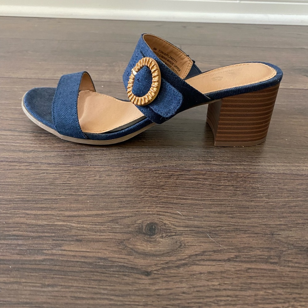 Tommy Bahama Blue Denim Mules with Brown Block Heel